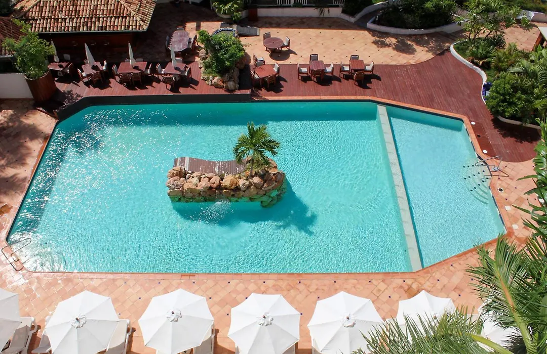 Sapphire Beach Club Resort-1