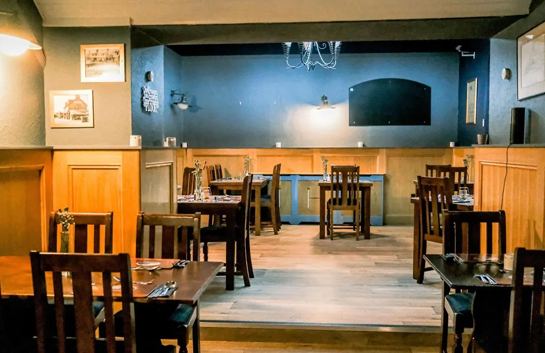 The Hillside Hotel & Restaurant-1