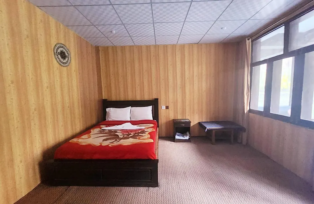 Passu Cones Hotel-1