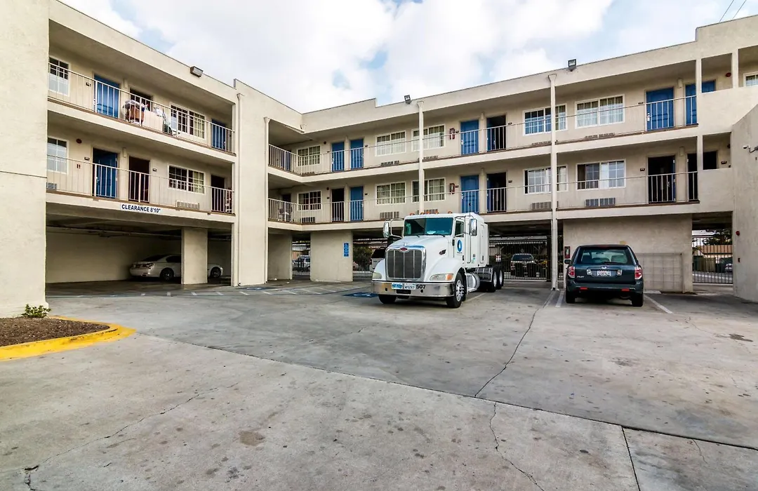 Motel 6 Bell Gardens, Ca - Los Angeles-1