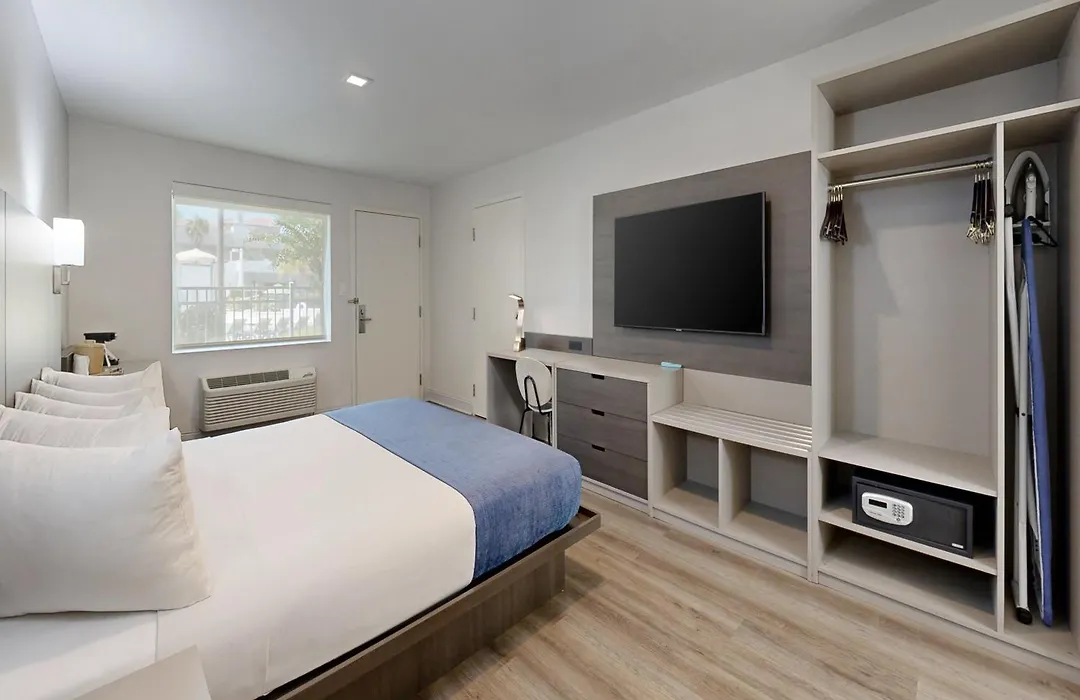 Avanti International Resort-1