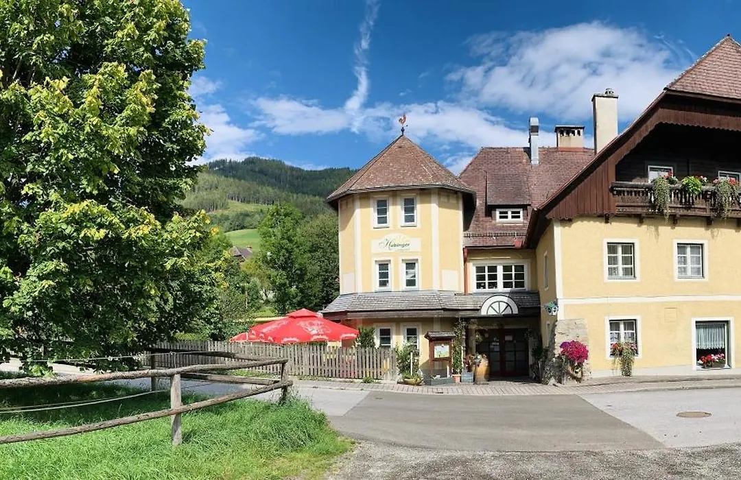 Landhotel Restaurant Hubinger-1