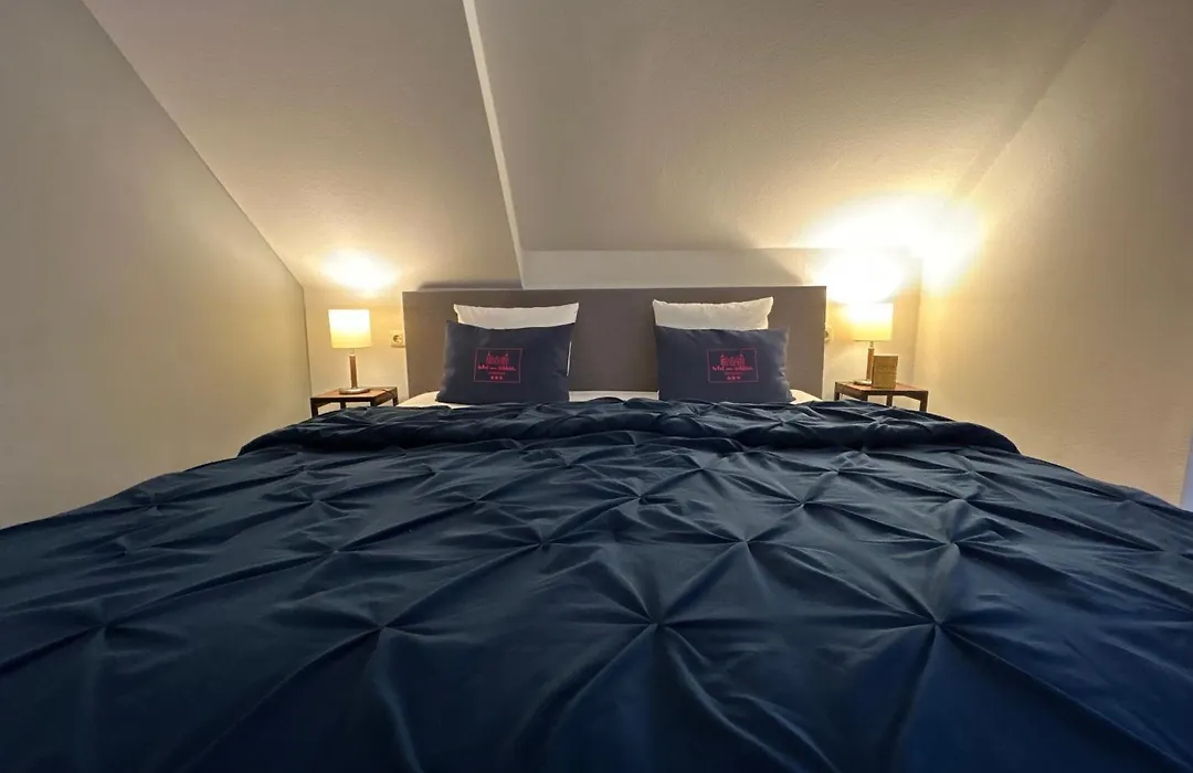Hotel Am Schloss Ahrensburg-1