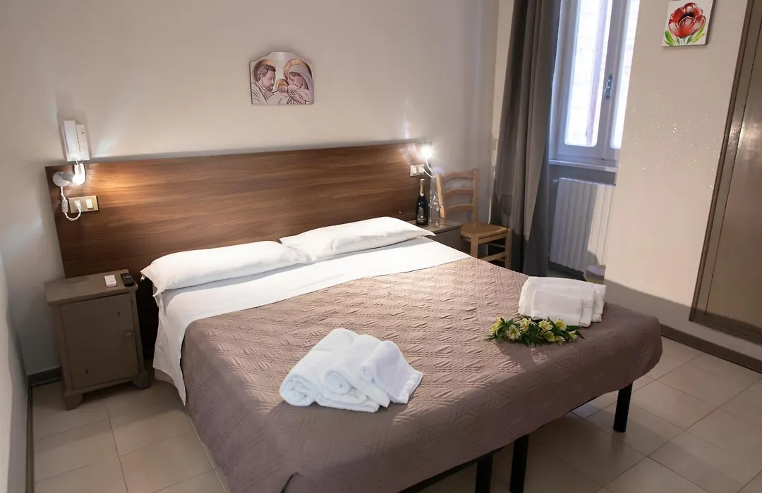 Hotel Il Vicoletto-1
