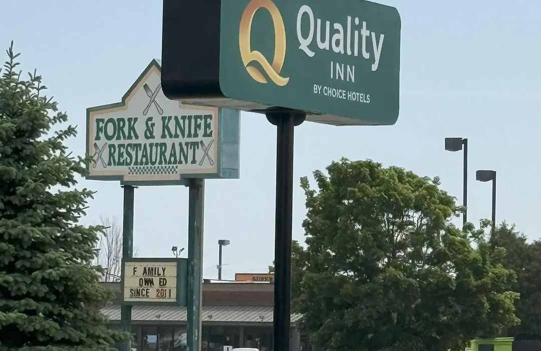Quality Inn Manitowoc-1
