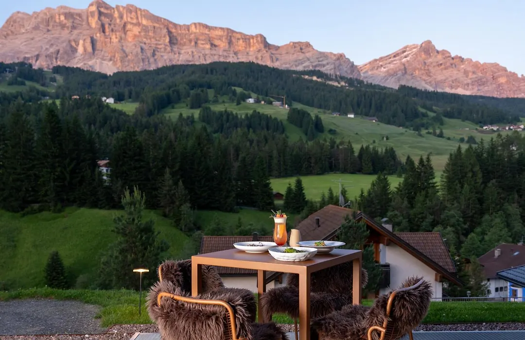 Hotel Badia Hill-1