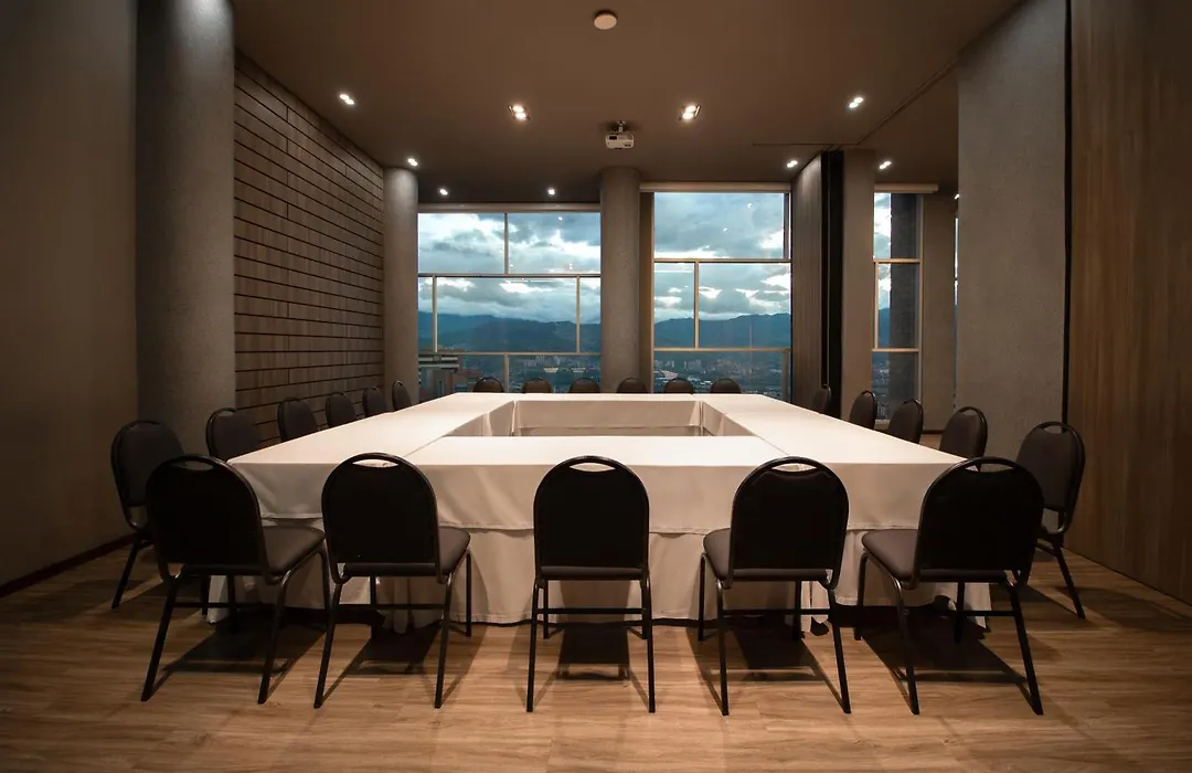 Binn Hotel-1