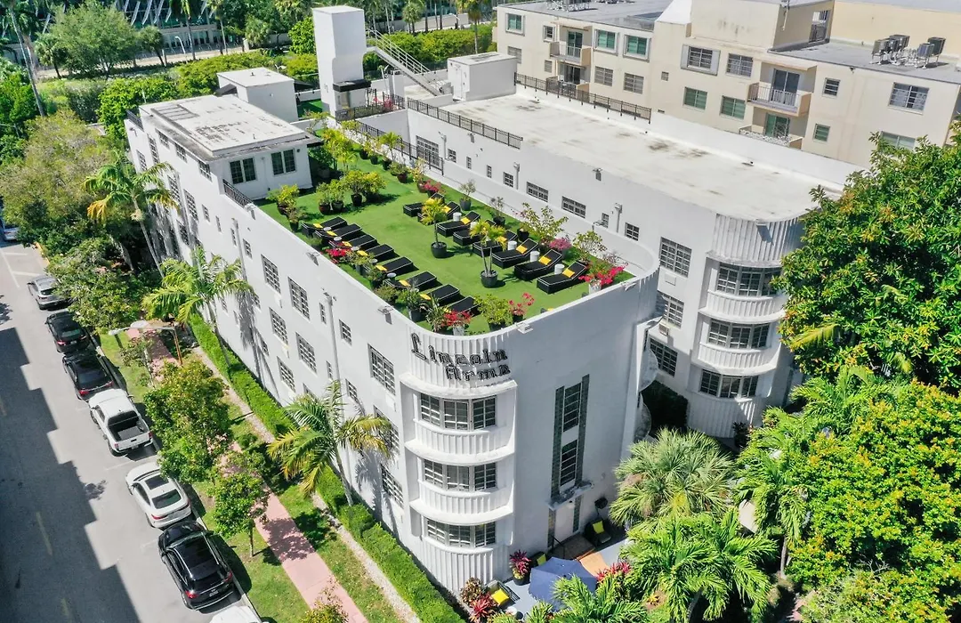 Lincoln Arms Suites-1