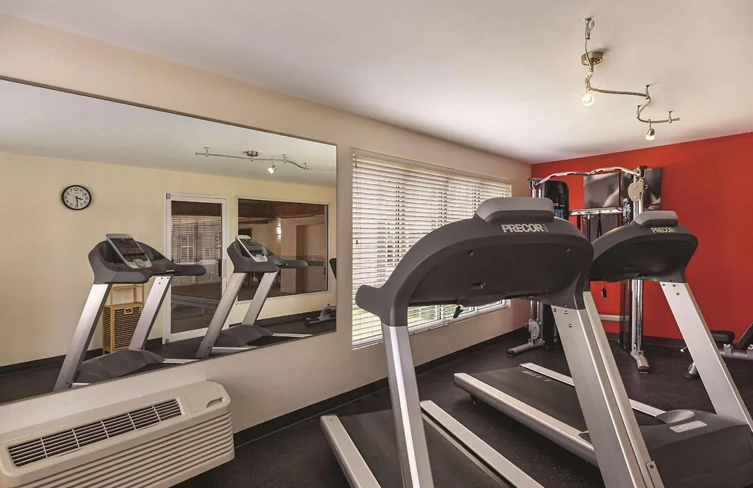 Country Inn & Suites By Radisson, Madison, Wi-1
