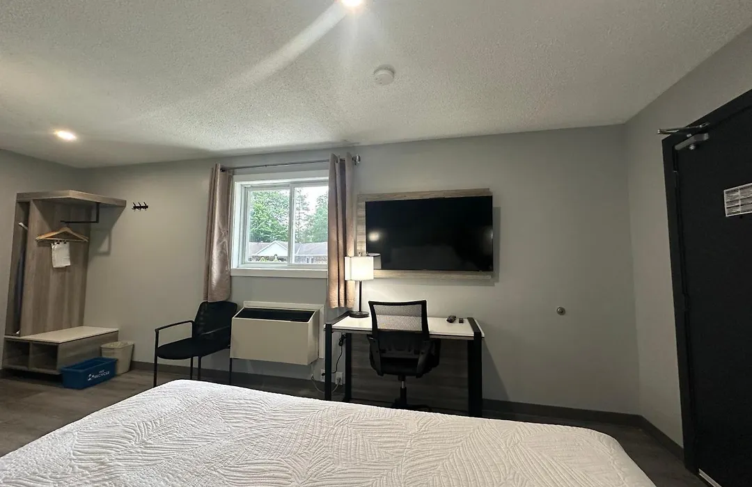 Travelodge By Wyndham Bracebridge-1