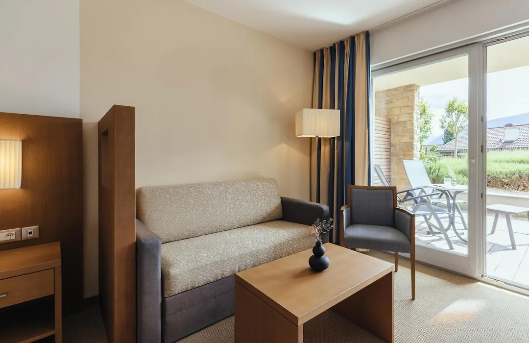 Hilburger Hotel-1