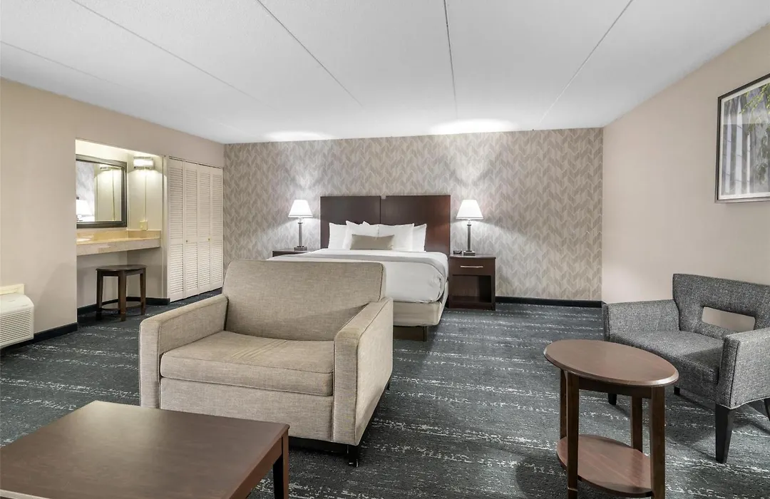 Best Western Plus Keene Hotel-1
