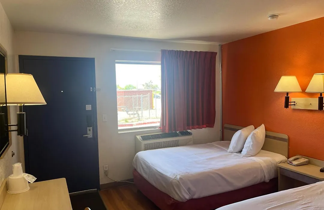 Motel 6 Fort Collins, Co-1