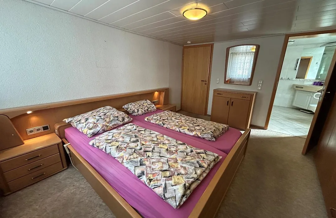 Hotel zum Schiffchen-1