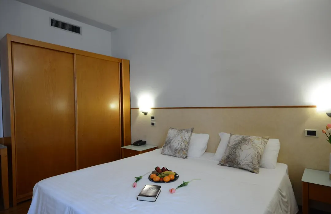 Hotel Baia Flaminia-1