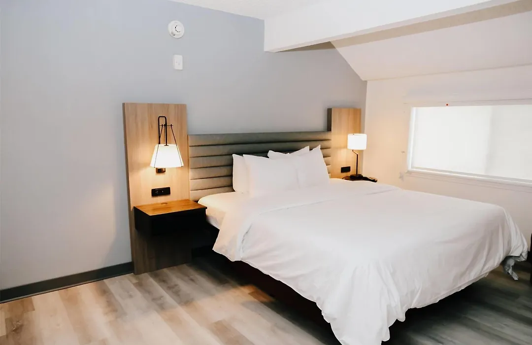 Hawthorn Suites By Wyndham Tinton Falls-1