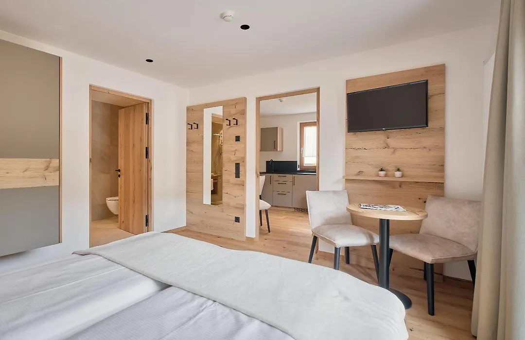 Hotel Schmuckhof-1