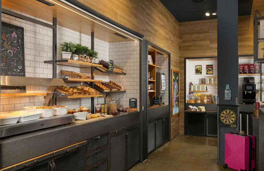 Moxy London Stratford-1
