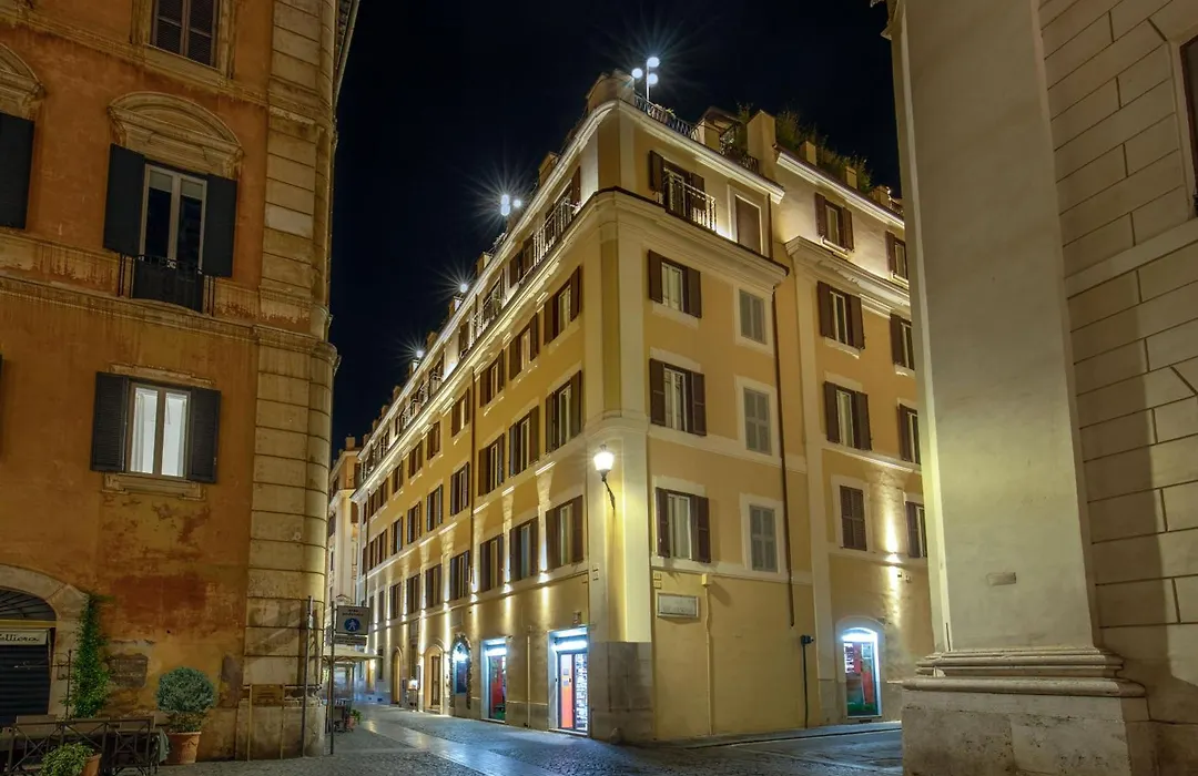 9Hotel Cesari-1