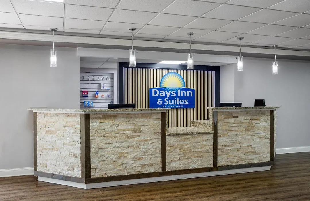Days Inn And Suites By Wyndham Hammond, In-1