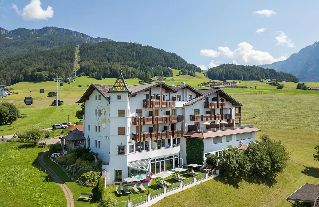 Parc Hotel Tyrol-1