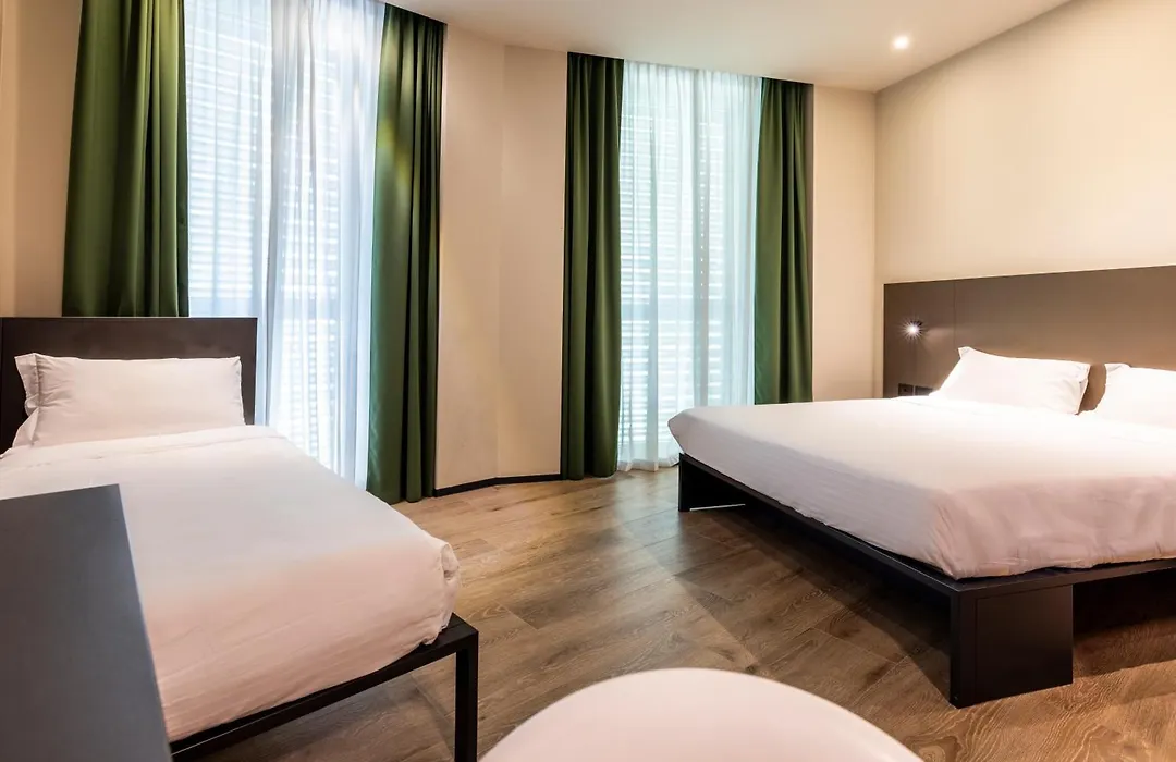 Hotel Degli Arcimboldi-1