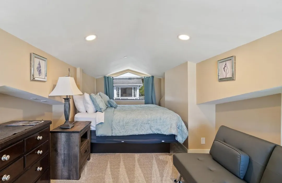 Three Arch Inn-1