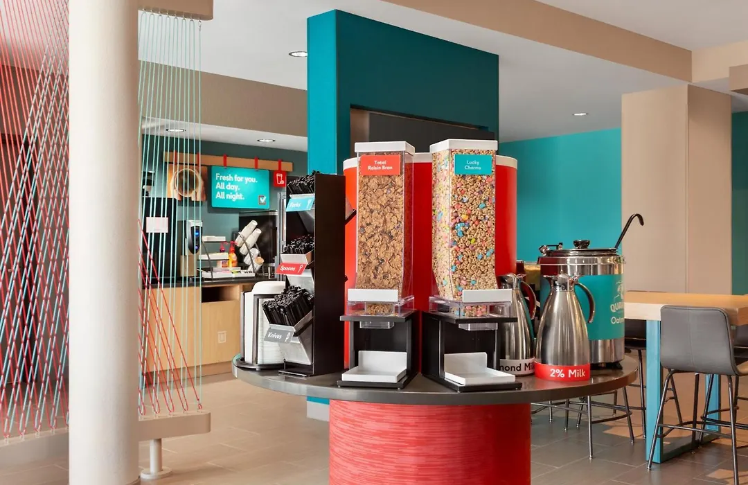 Avid Hotel Wisconsin Dells Lake Delton By Ihg-1