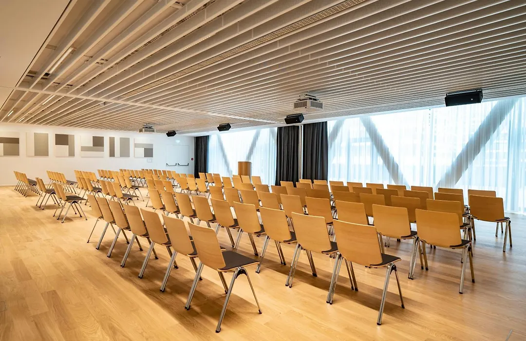 Roomz Hotel & Conference Center Vienna Prater-1