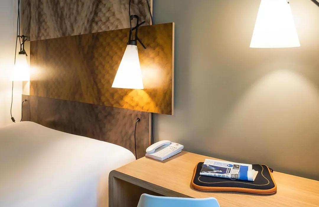 Ibis Beaune Centre-1