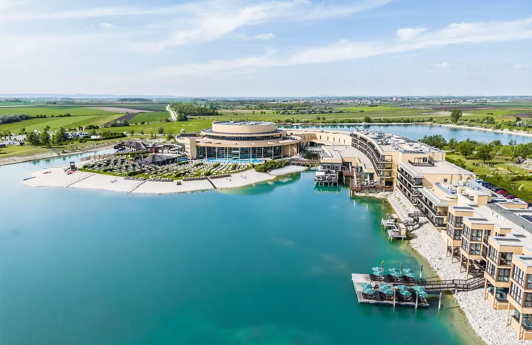 St. Martins Therme & Lodge-1