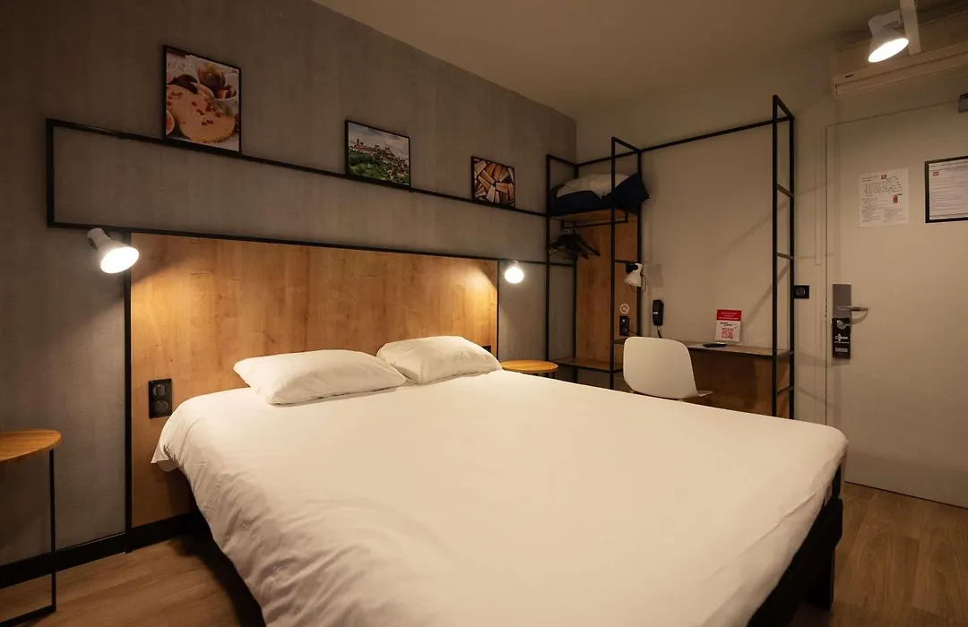 Ibis Brive Centre-1