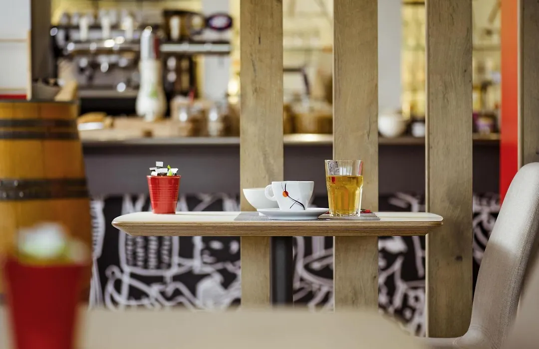 Ibis Lyon Sud Saint-Rambert-D'Albon-1