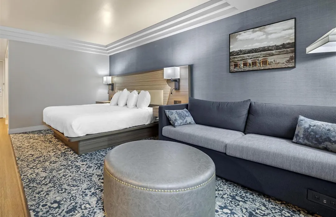 Best Western Potsdam University Park Inn-1