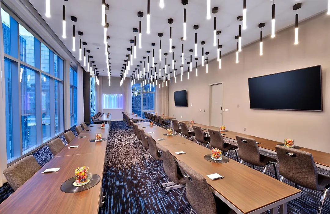 Aloft By Marriott Chicago Mag Mile-1