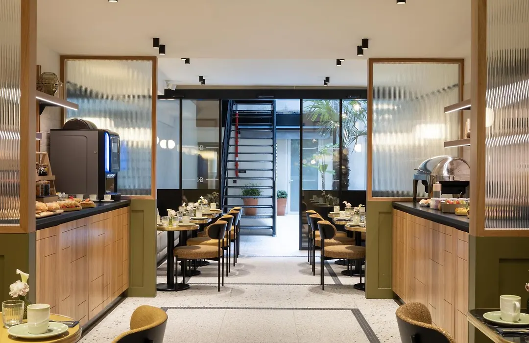 Hotel Brady-1