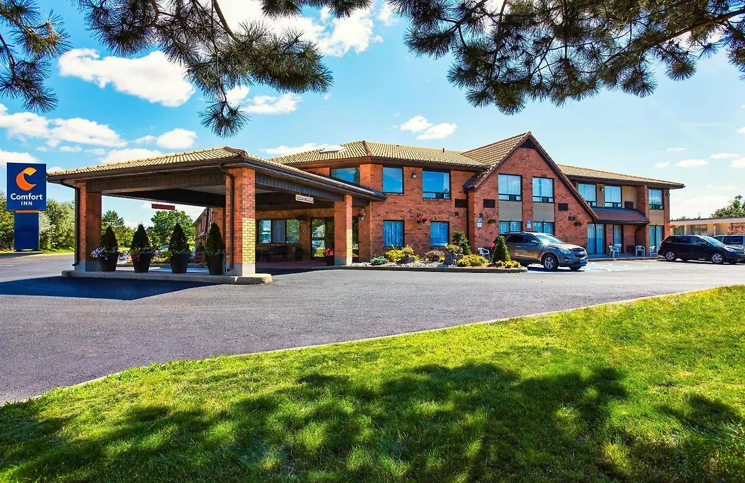 Comfort Inn Drummondville - Highway 20-1
