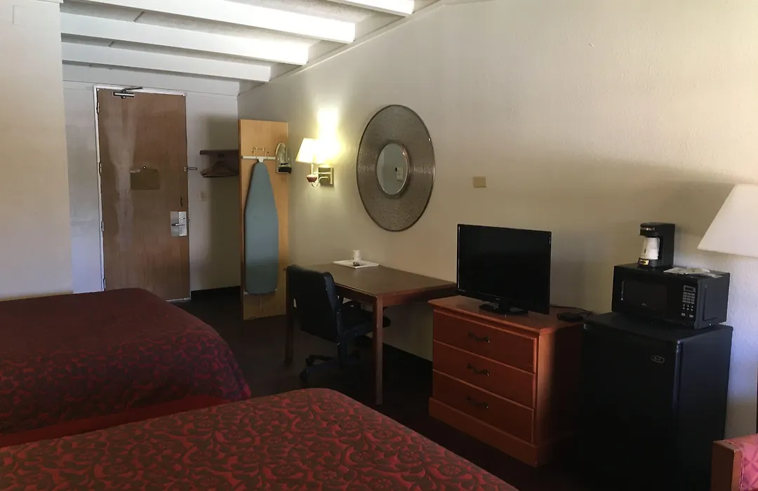 Days Inn By Wyndham Ocala North-1