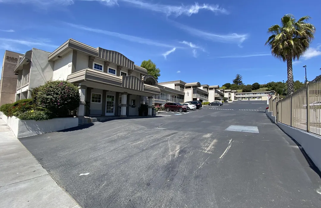 Budget Inn Of Hayward-1