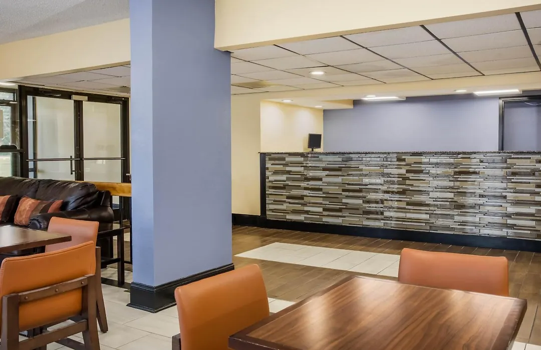 Days Inn By Wyndham Wilson-1