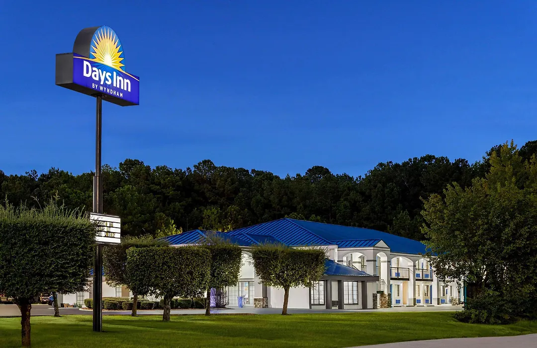 Days Inn By Wyndham Fulton-1