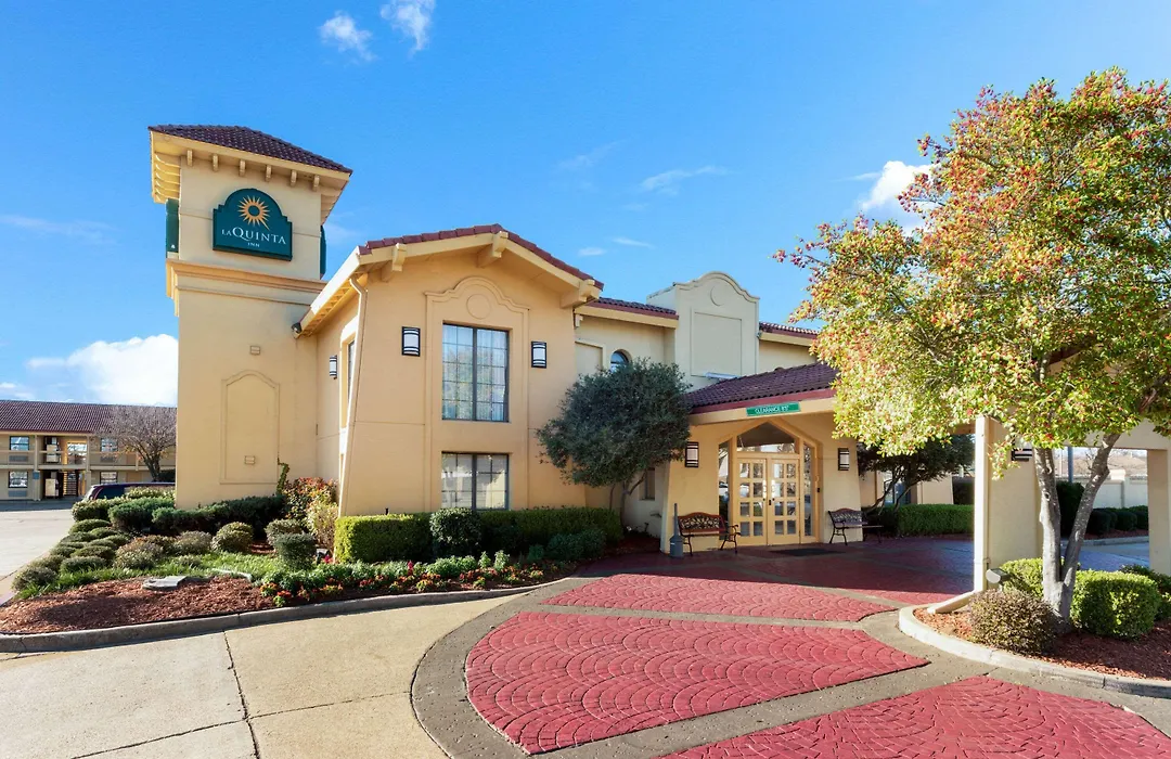 La Quinta Inn By Wyndham Bossier City-1