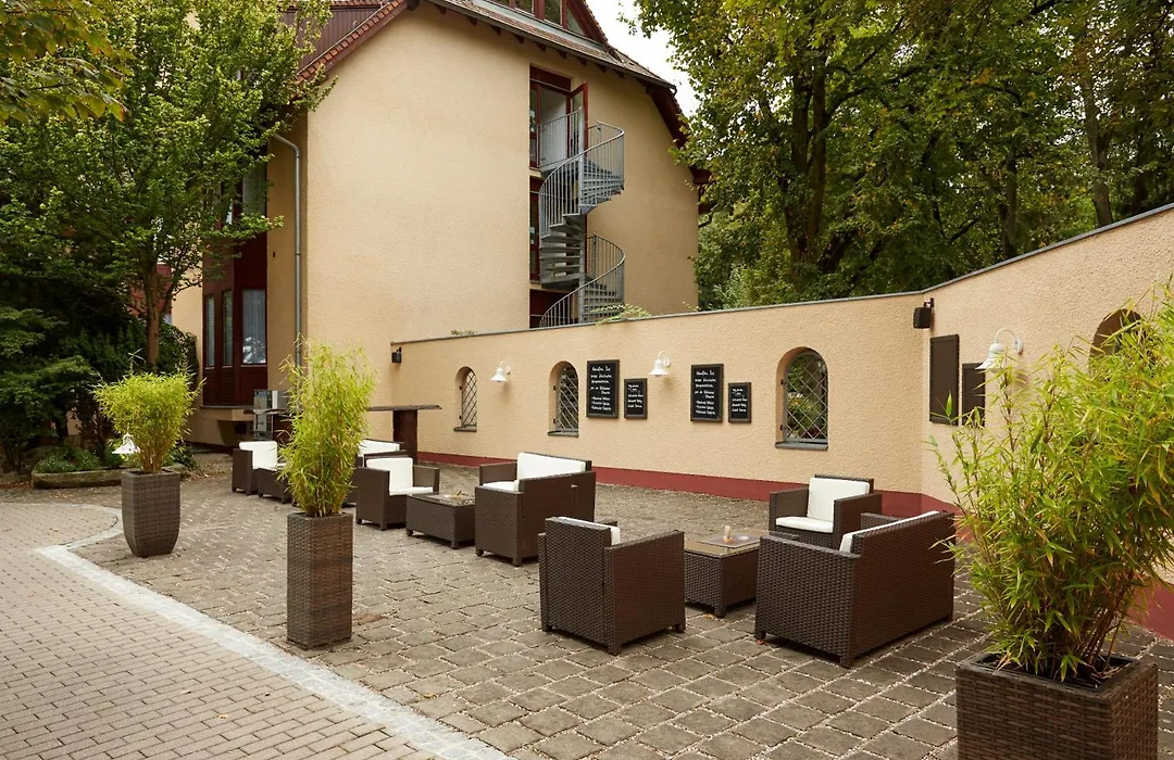 H+ Hotel Nürnberg-1