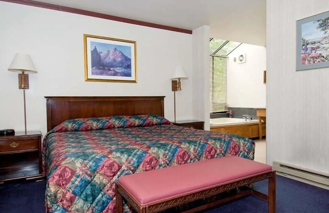 Sequim Bay Lodge-1