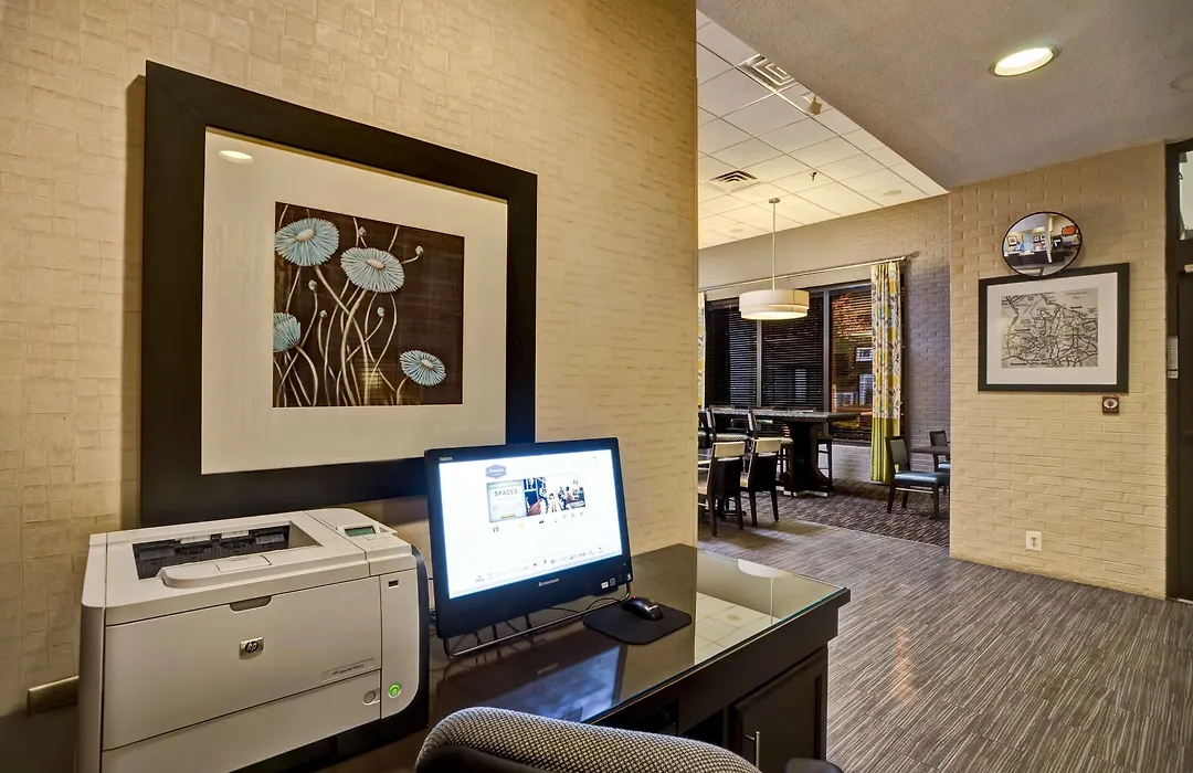 Hampton Inn Norfolk-Naval Base-1