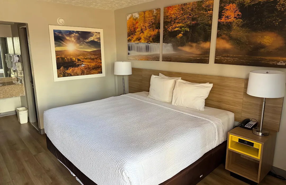 Days Inn By Wyndham Cookeville-1