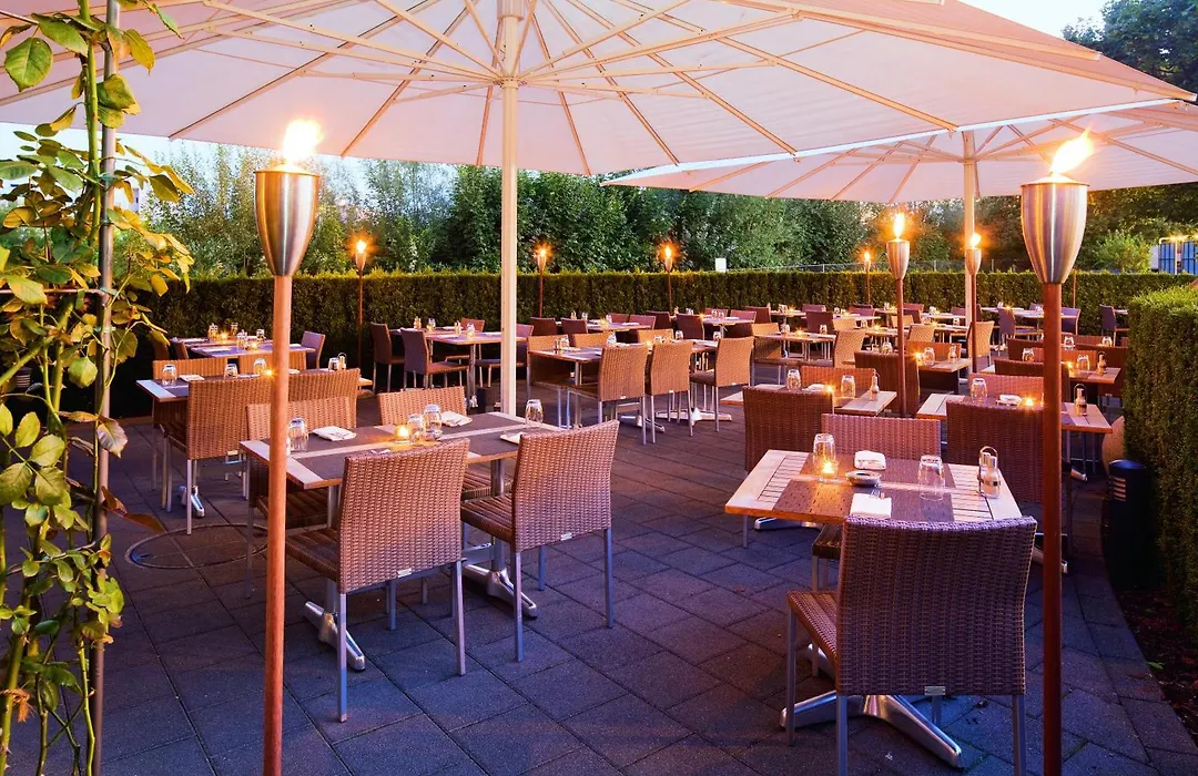 Moevenpick Hotel Zurich Airport-1