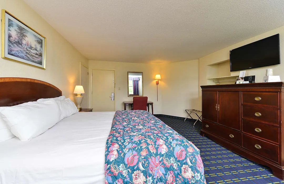 Americas Best Value Inn Suites South Boston-1