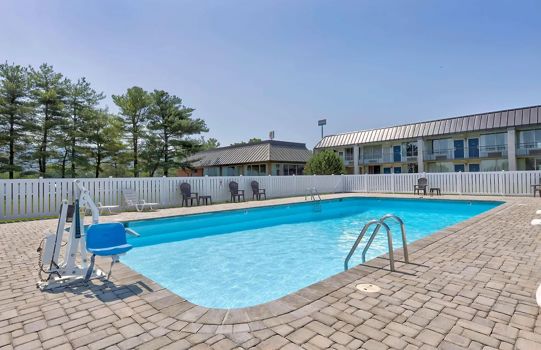 Motel 6-Mount Jackson, Va - Shenandoah-1