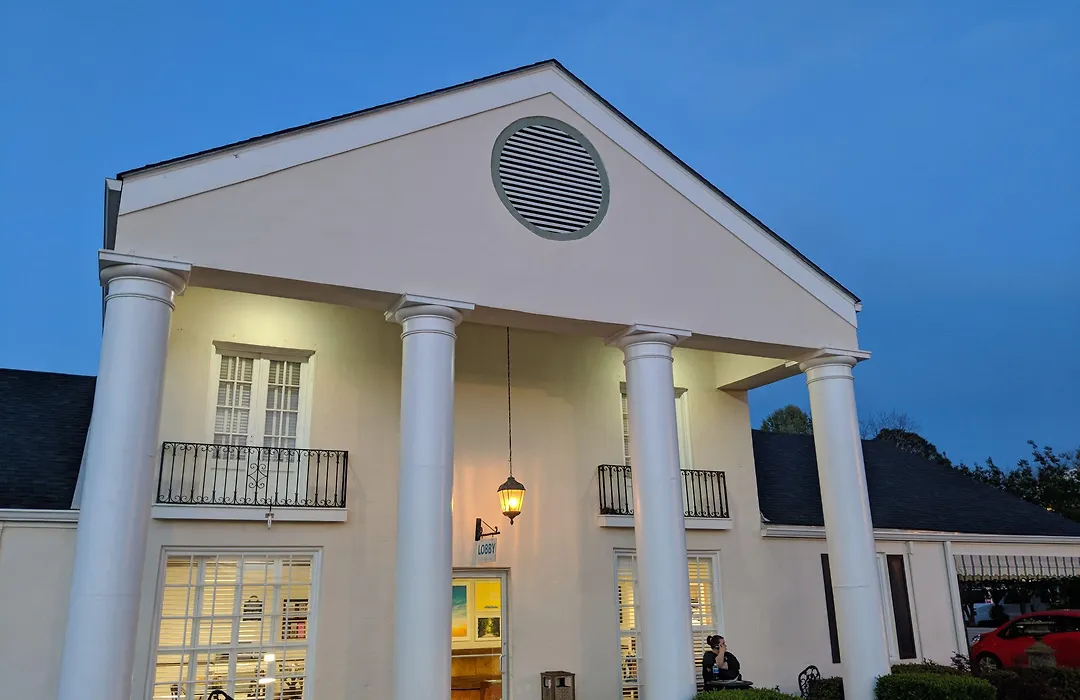 Days Inn By Wyndham Natchez-1